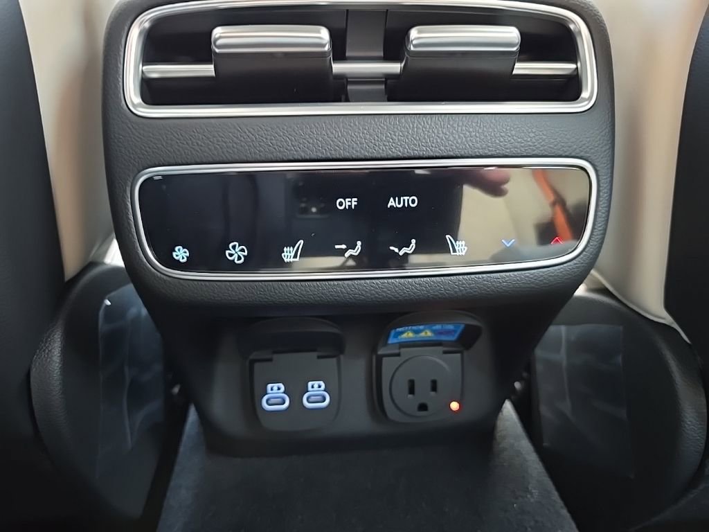 New 2026 Genesis GV70 3.5T Sport Prestige image 30