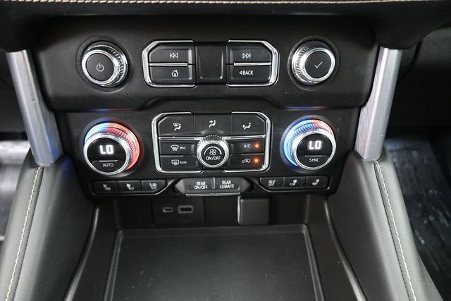 Used 2021 GMC Yukon SLT w/ SLT Luxury Plus Package RWD image 9