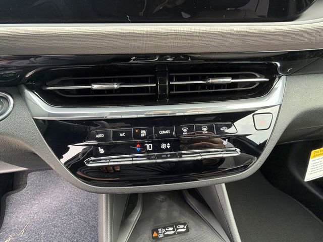 New 2026 Buick Envista Avenir image 16