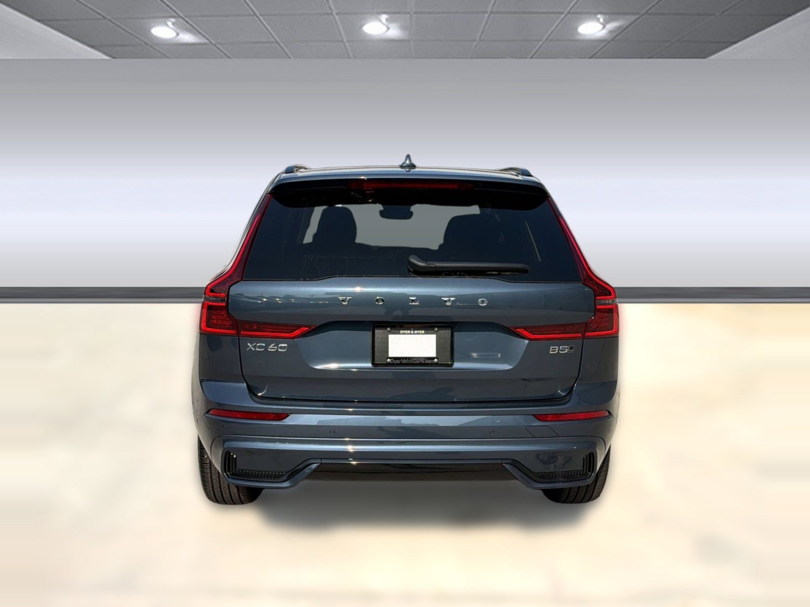 New 2026 Volvo XC60 B5 Plus w/ Climate Package AWD/4WD image 10