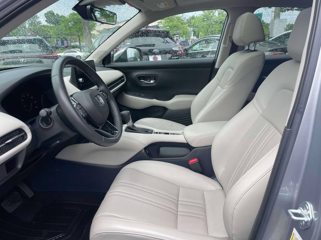 Used 2024 Honda HR-V EX-L image 14