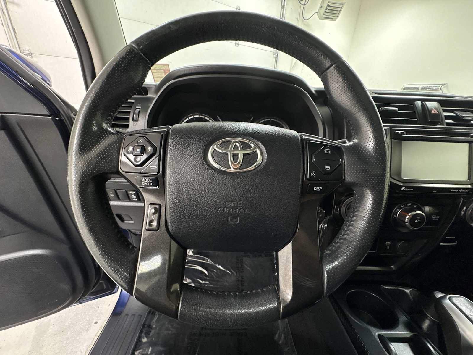 Certified 2018 Toyota 4Runner TRD Off-Road Premium AWD/4WD image 16