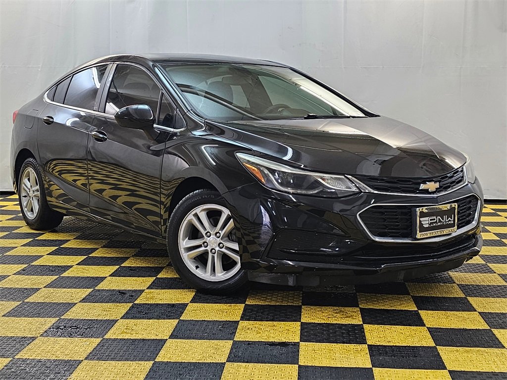 Used 2017 Chevrolet Cruze LT video 1