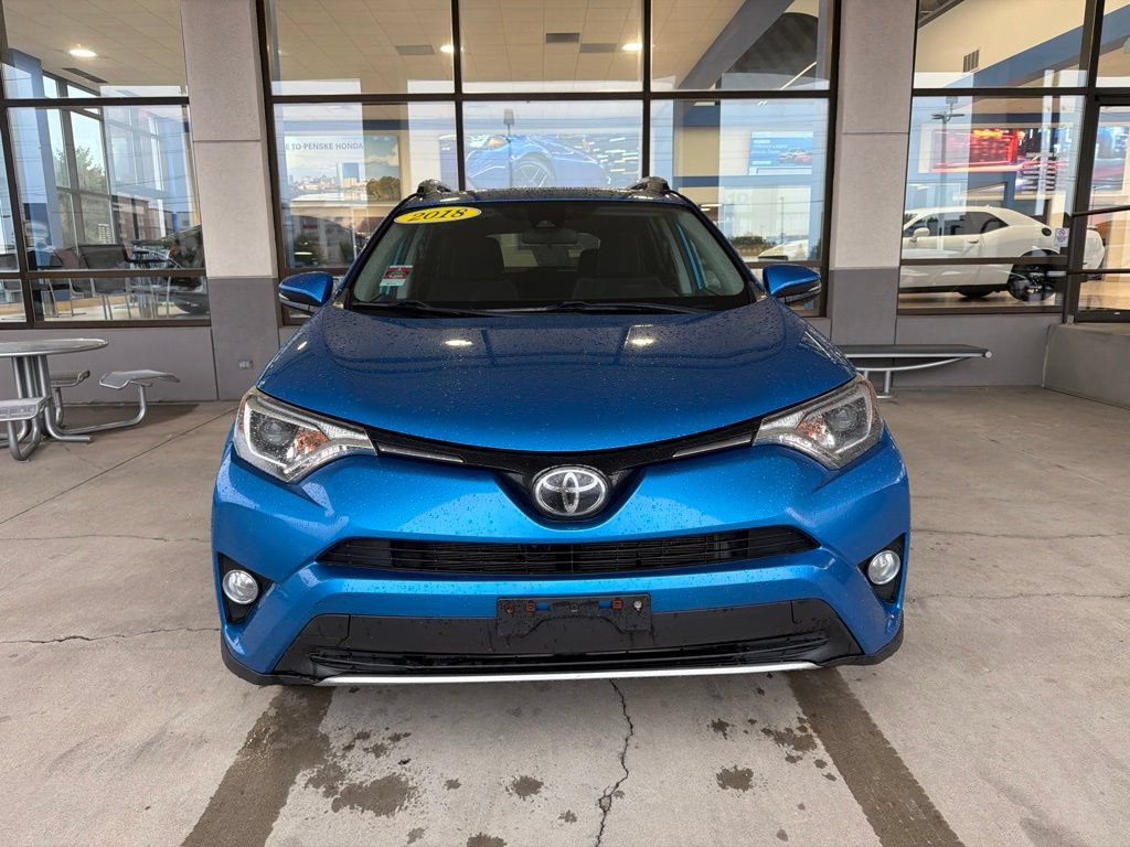 Used 2018 Toyota RAV4 XLE AWD/4WD image 8