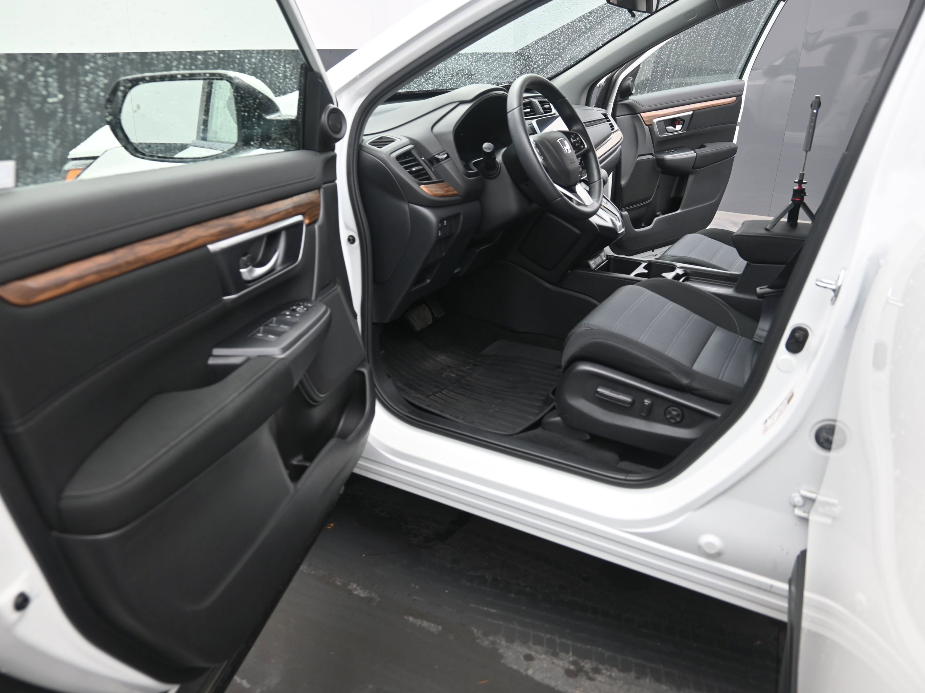Used 2022 Honda CR-V EX image 15