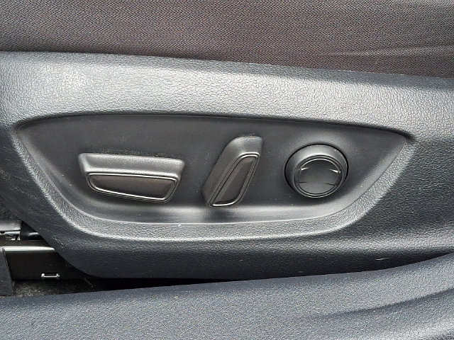 Used 2024 Toyota Camry LE FWD image 14