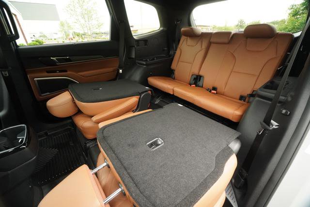 Used 2025 Kia Telluride EX X-Line AWD/4WD image 30
