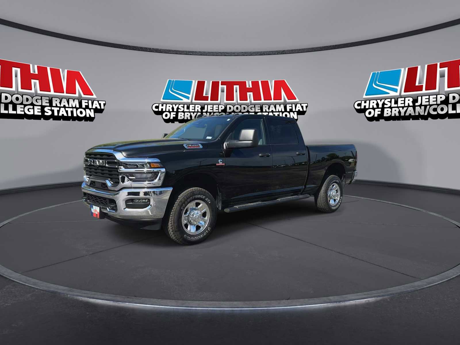 Used 2026 RAM 2500 Tradesman w/ Chrome Appearance Group image 4