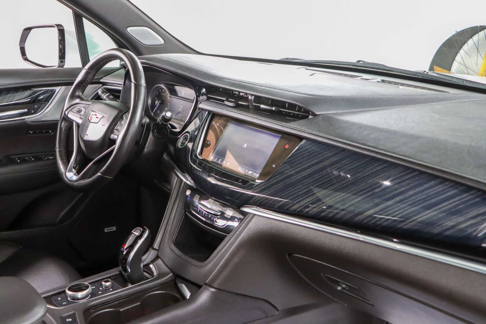 Used 2023 Cadillac XT6 Premium Luxury AWD/4WD image 27