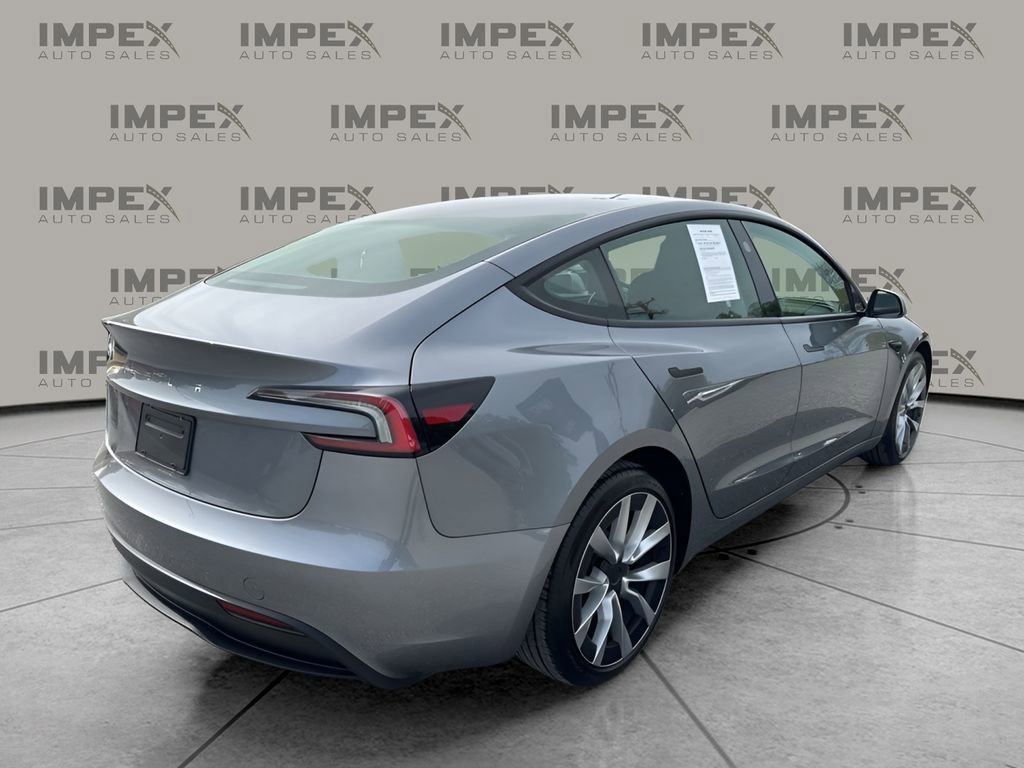 Used 2024 Tesla Model 3 Standard Range RWD image 5
