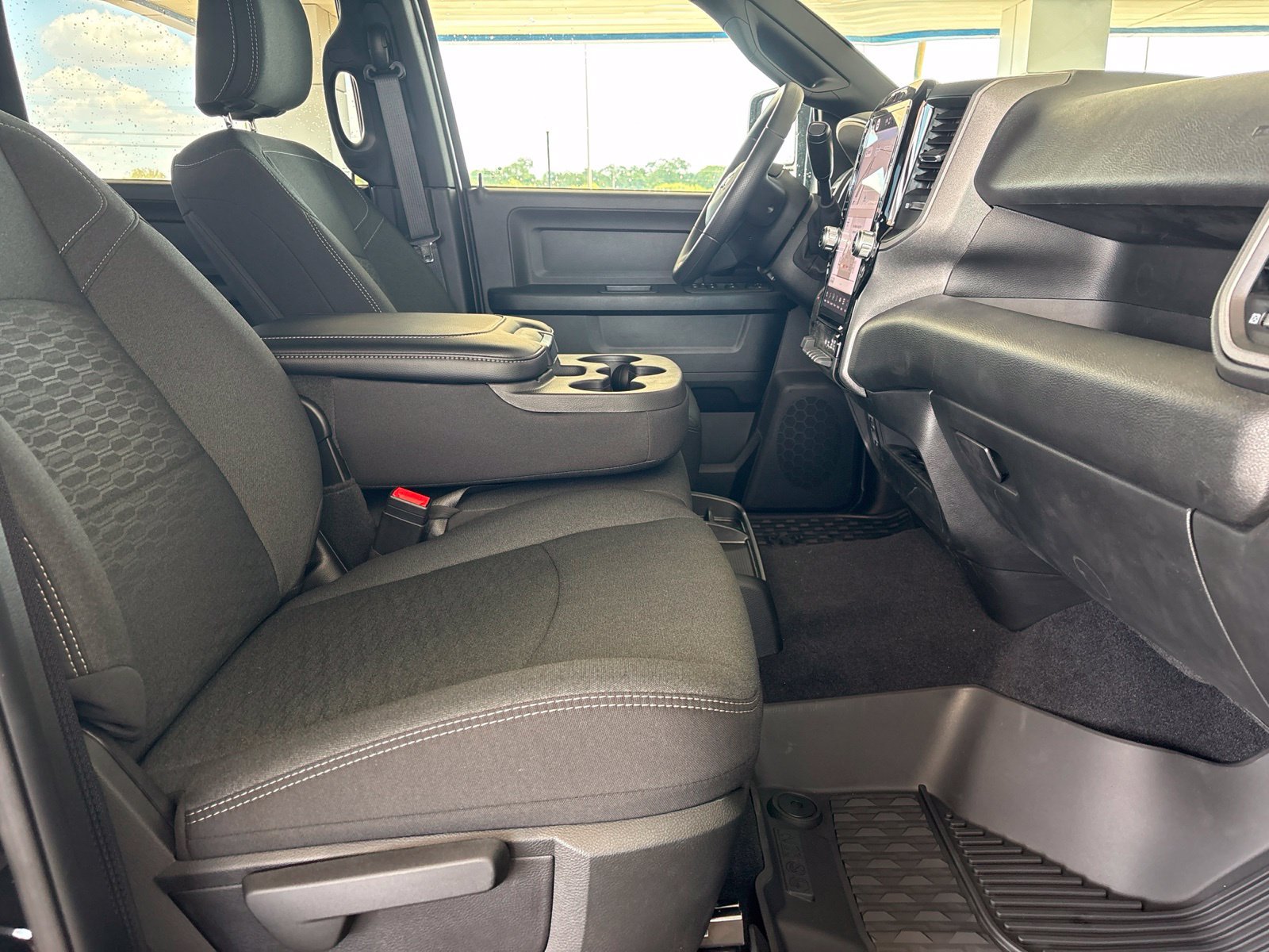 New 2026 RAM 3500 Tradesman AWD/4WD image 16