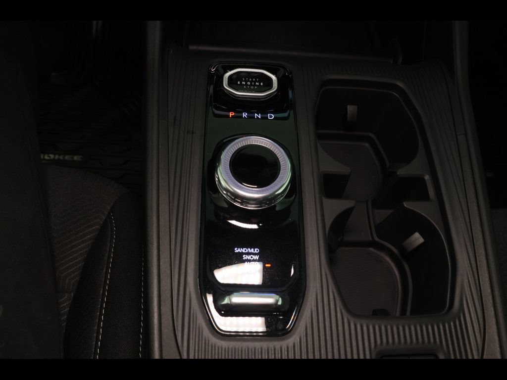 New 2026 Jeep Cherokee Laredo AWD/4WD image 20