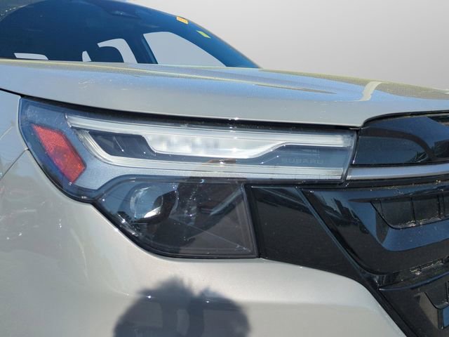 Used 2025 Subaru Forester Touring AWD/4WD image 16