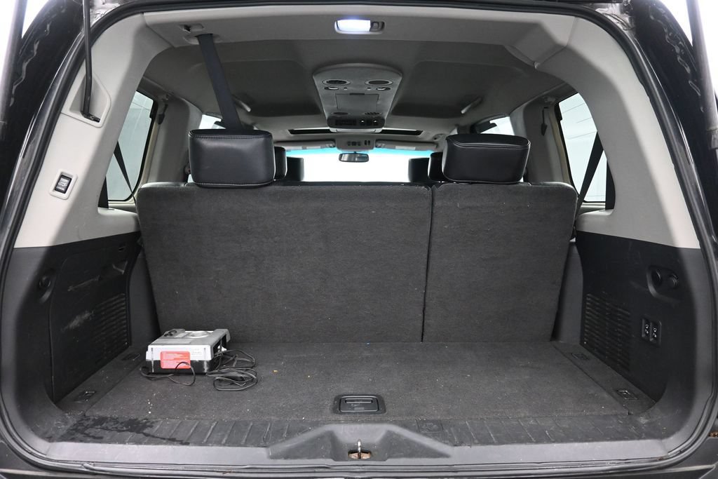 Used 2010 INFINITI QX56 4WD w/ Technology Pkg image 28