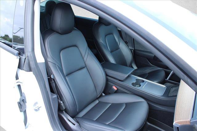 Used 2022 Tesla Model 3 Performance AWD/4WD image 27
