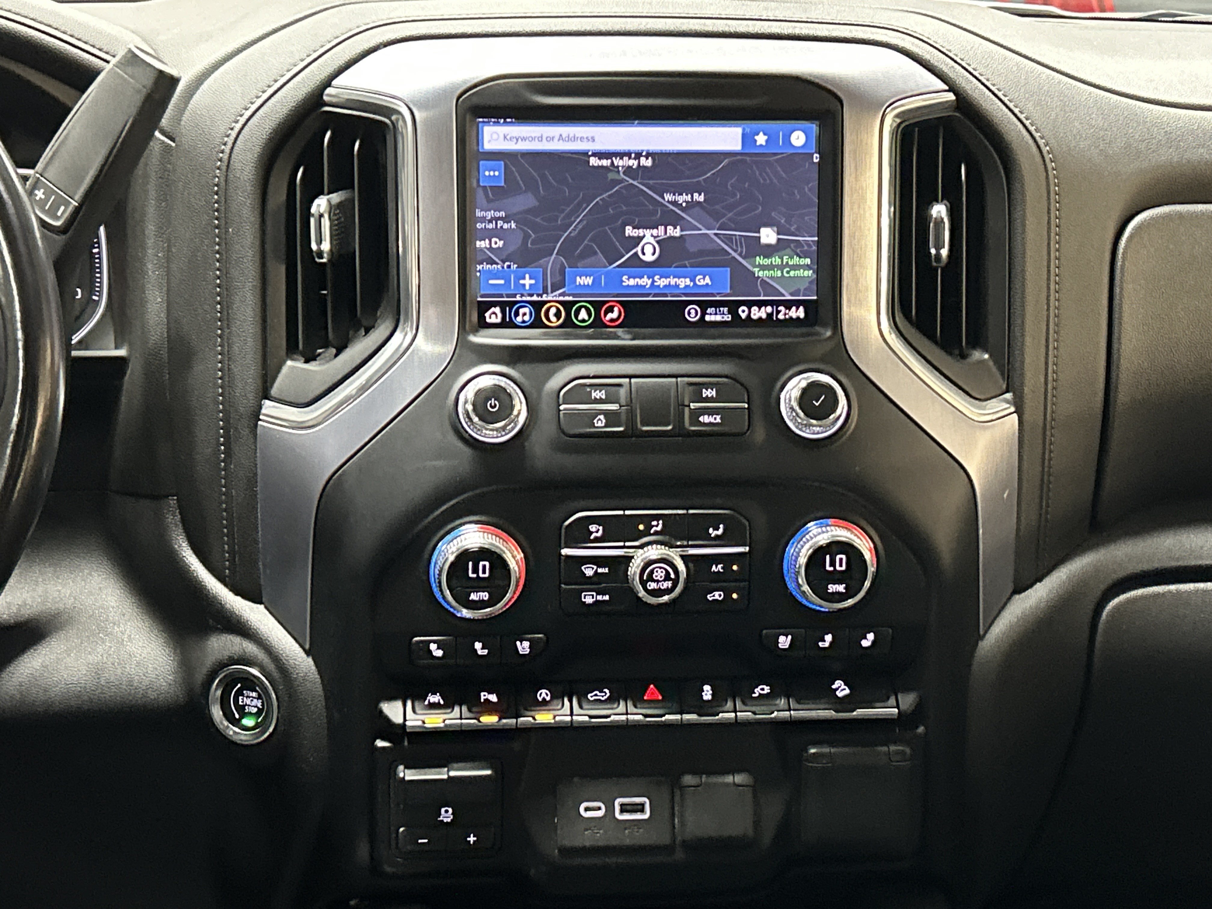 Used 2020 GMC Sierra 1500 SLT w/ SLT Premium Plus Package AWD/4WD image 30