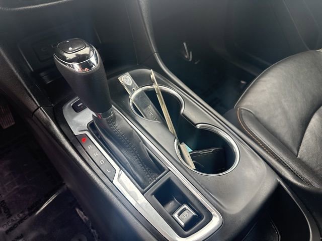 Used 2020 Chevrolet Equinox LT w/ Midnight Edition image 23