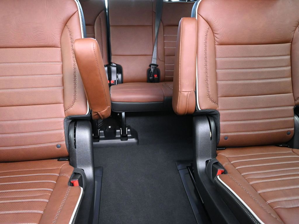 Used 2023 GMC Yukon Denali Ultimate image 29