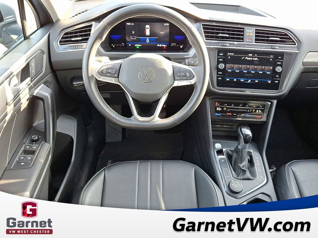 Certified 2023 Volkswagen Tiguan SE image 12