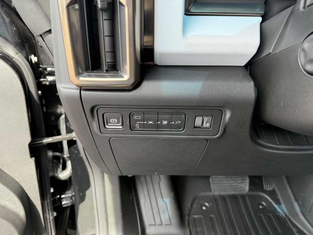 New 2025 GMC Hummer EV 3X image 13