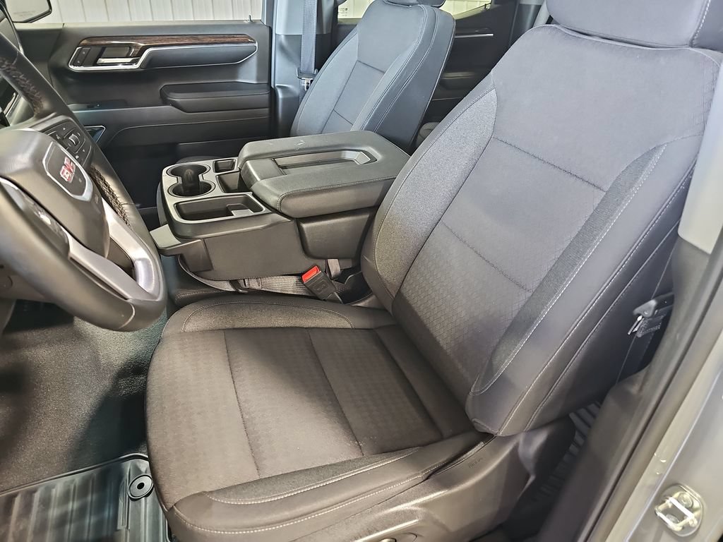Used 2024 GMC Sierra 1500 Elevation AWD/4WD image 14