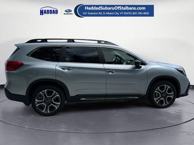 Certified 2025 Subaru Ascent Touring AWD/4WD image 6