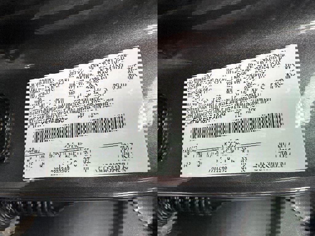 Certified 2023 Ford F150 Lariat w/ Equipment Group 502A High image 24