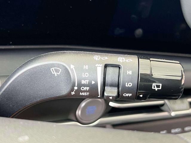 Used 2026 Hyundai Tucson SE image 24