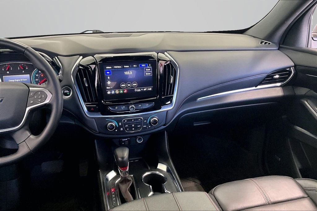 Used 2023 Chevrolet Traverse RS w/ LPO, Floor Liner Package AWD/4WD image 9