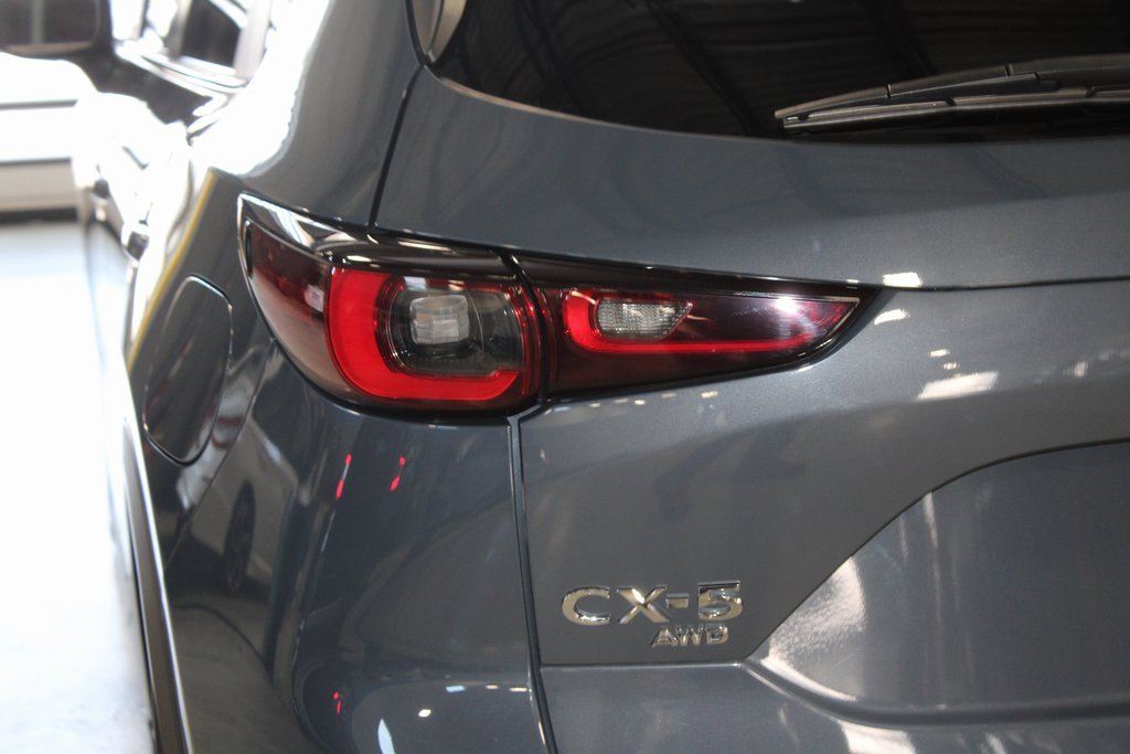 Used 2023 MAZDA CX-5 Carbon Edition image 42
