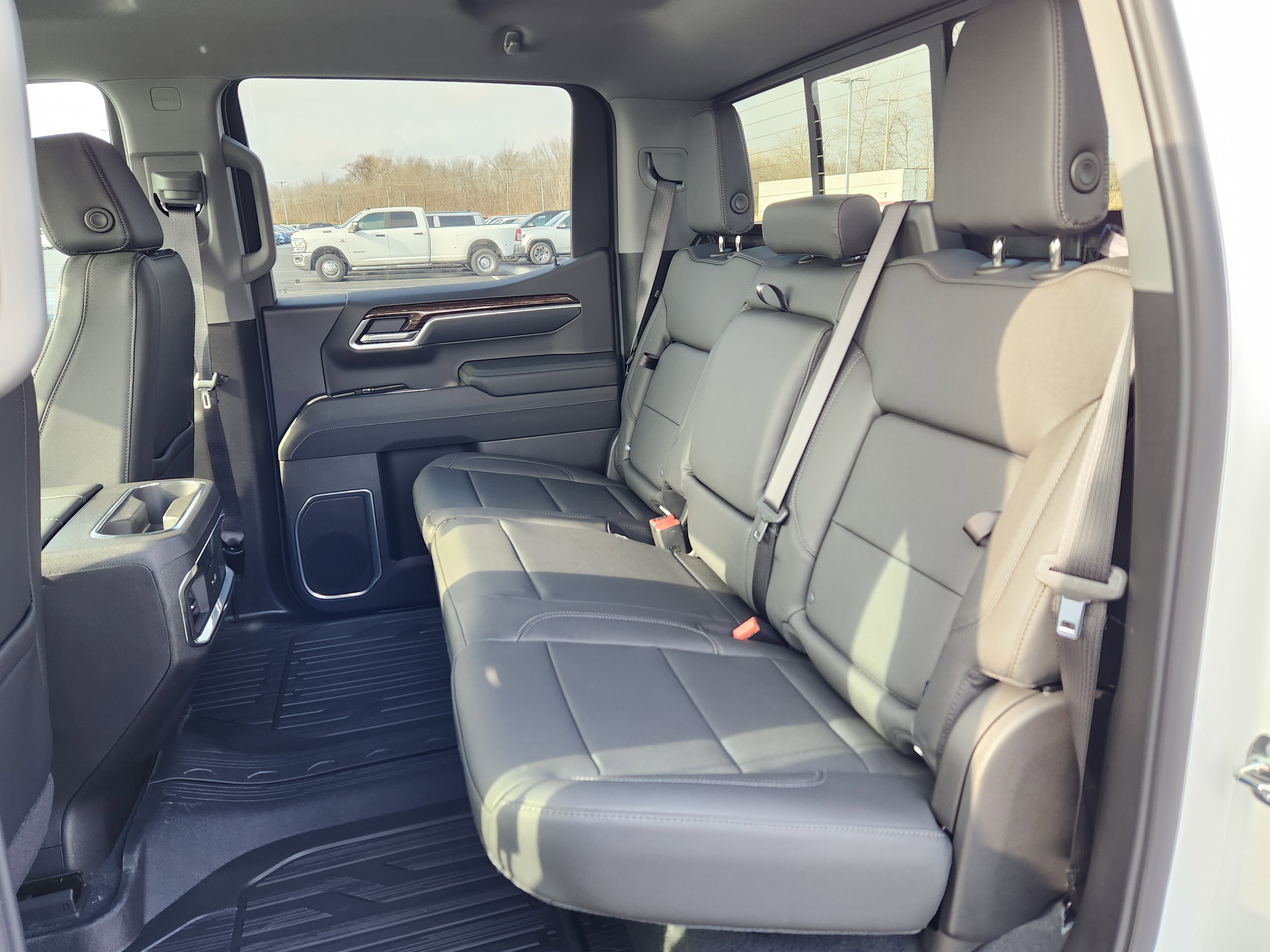 New 2026 GMC Sierra 1500 Elevation w/ Elevation Premium Package image 7