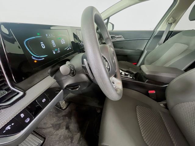Used 2024 Kia Sportage LX FWD image 21
