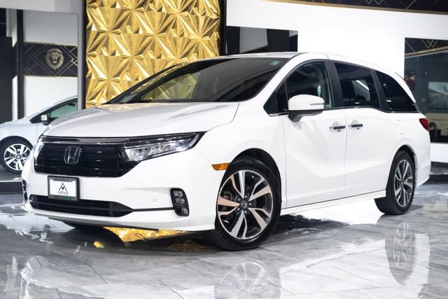 Used 2023 Honda Odyssey Touring image 4