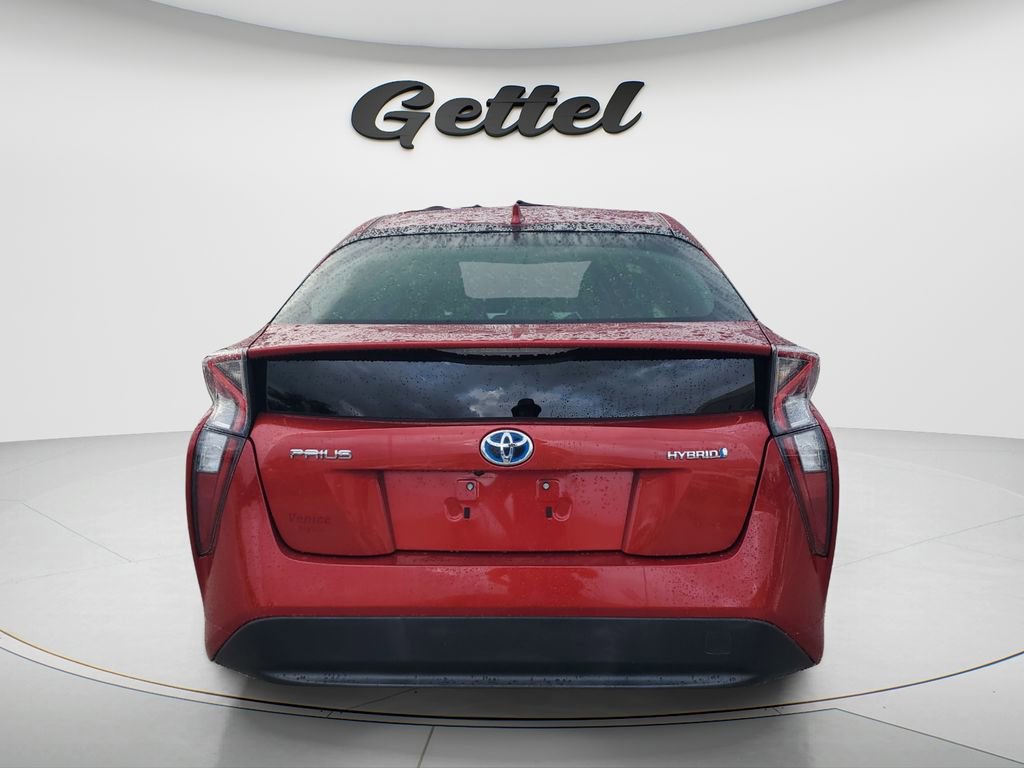 Used 2018 Toyota Prius One FWD image 4
