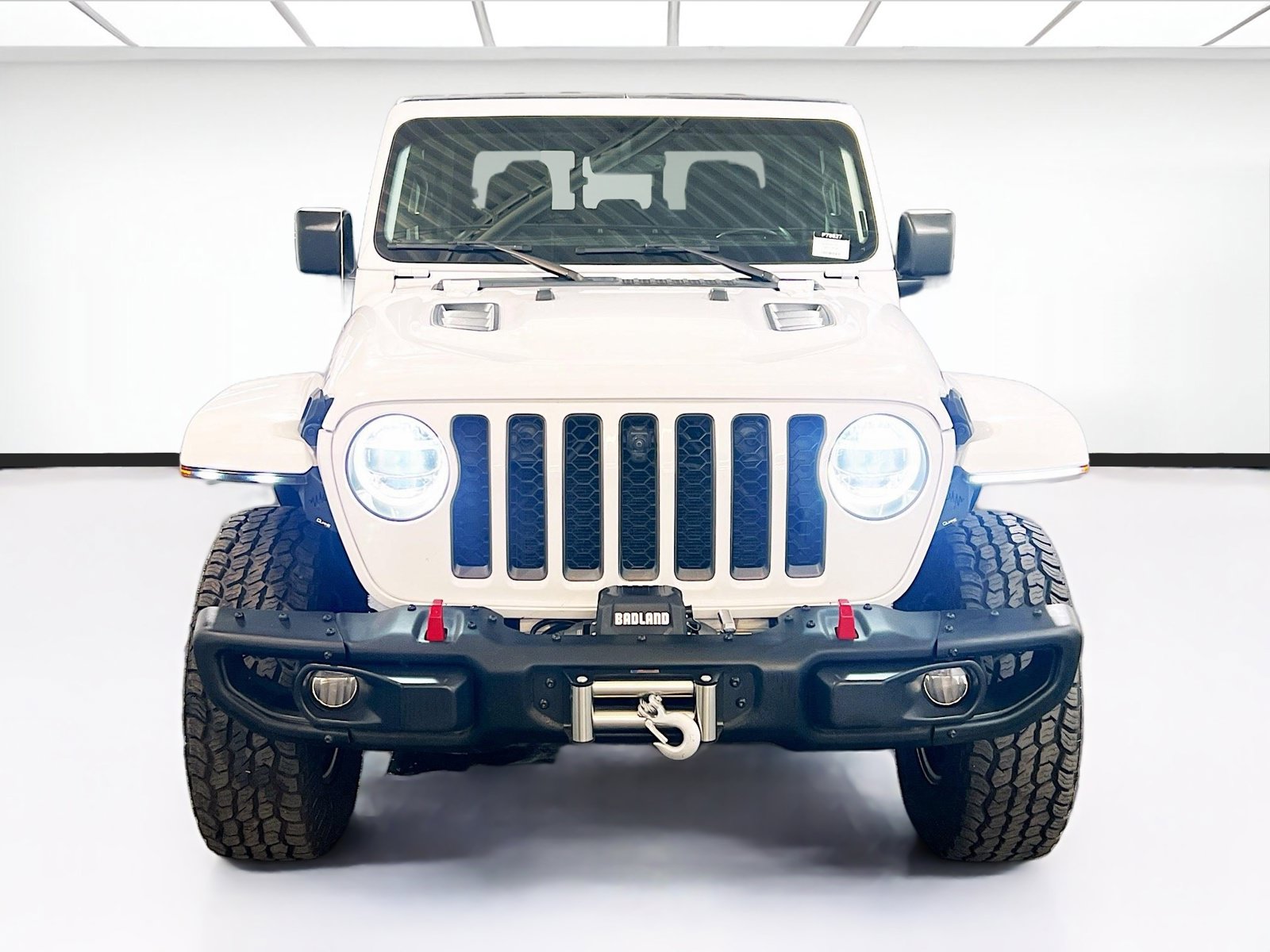 Used 2022 Jeep Gladiator Rubicon w/ LED Lighting Group AWD/4WD image 2
