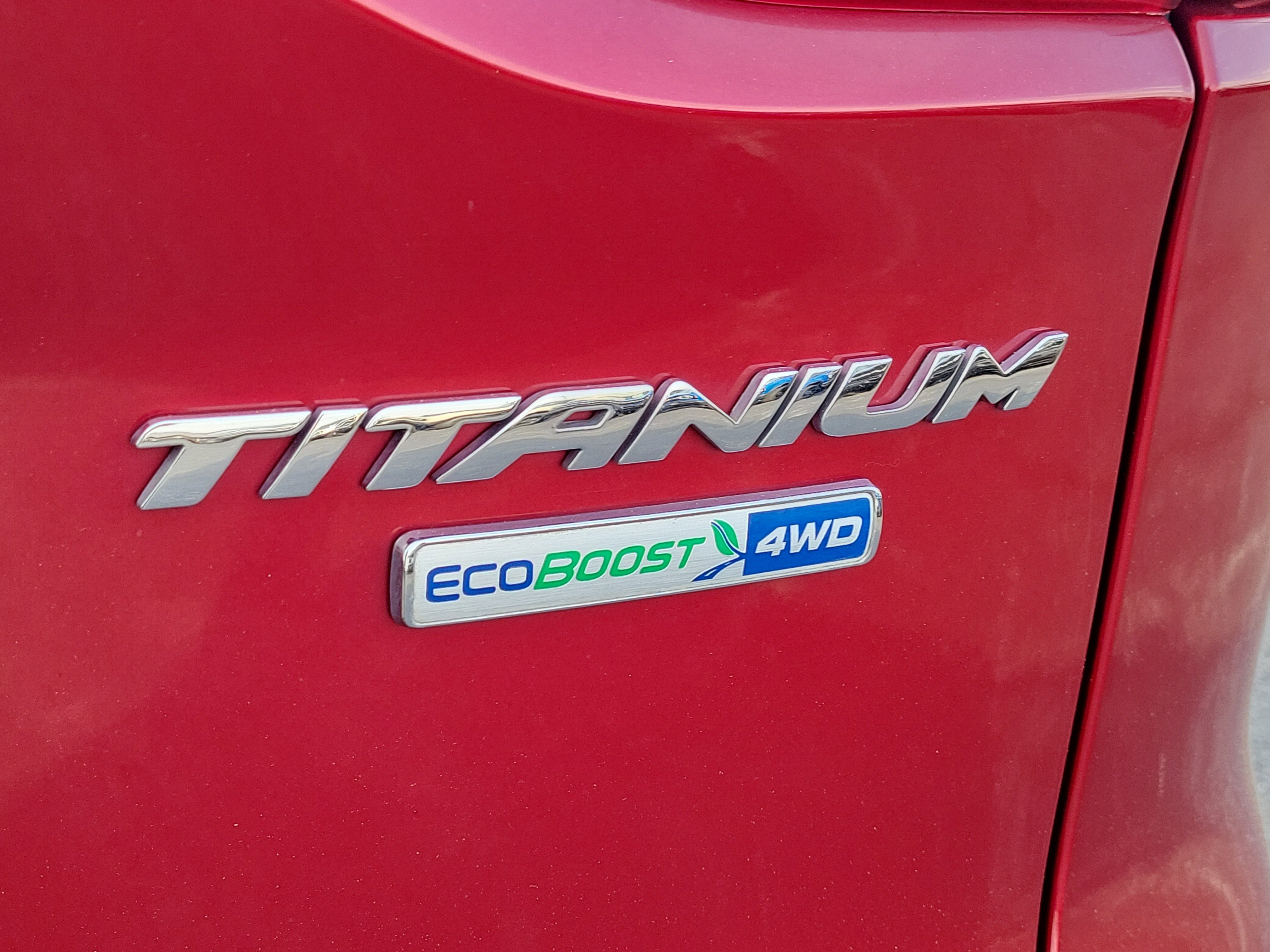 Used 2016 Ford Escape Titanium AWD/4WD image 10