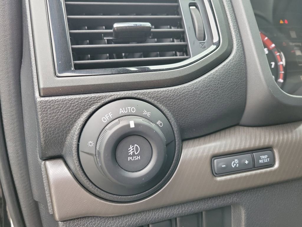 Certified 2024 Nissan Titan PRO-4X w/ Pro-4x Convenience Package AWD/4WD image 22