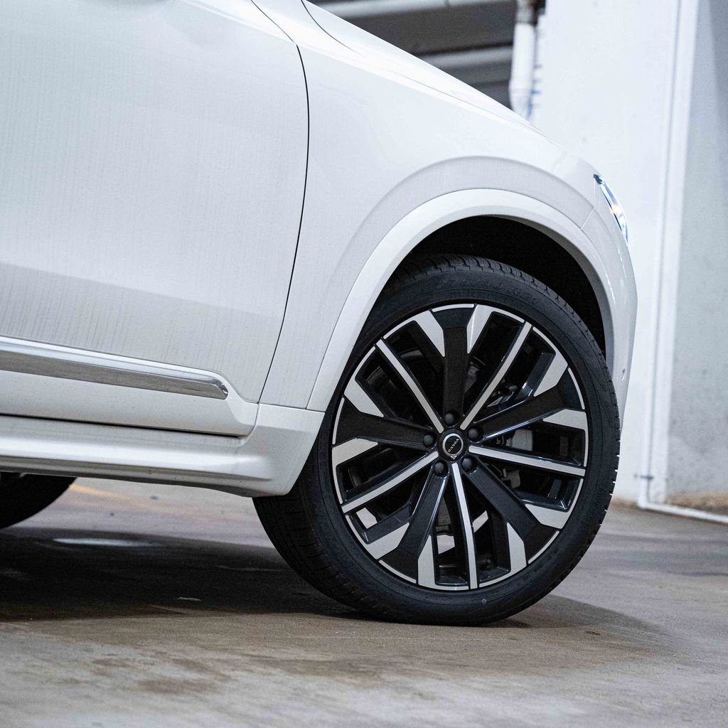 New 2026 Volvo XC90 B6 Ultra w/ Protection Package Premier AWD/4WD image 7