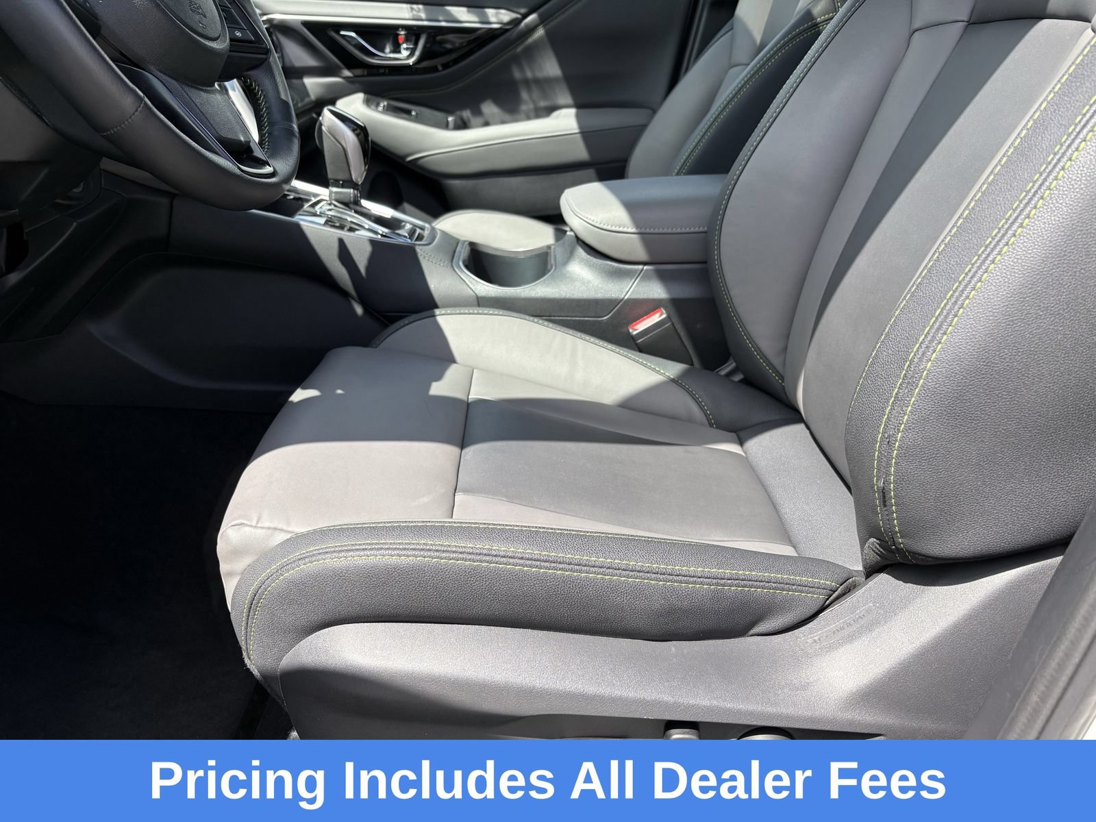 Certified 2025 Subaru Outback Onyx Edition AWD/4WD image 29
