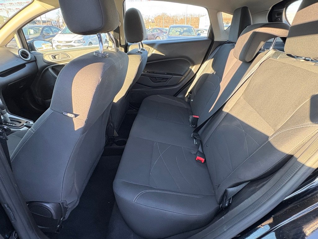 Used 2019 Ford Fiesta SE image 11