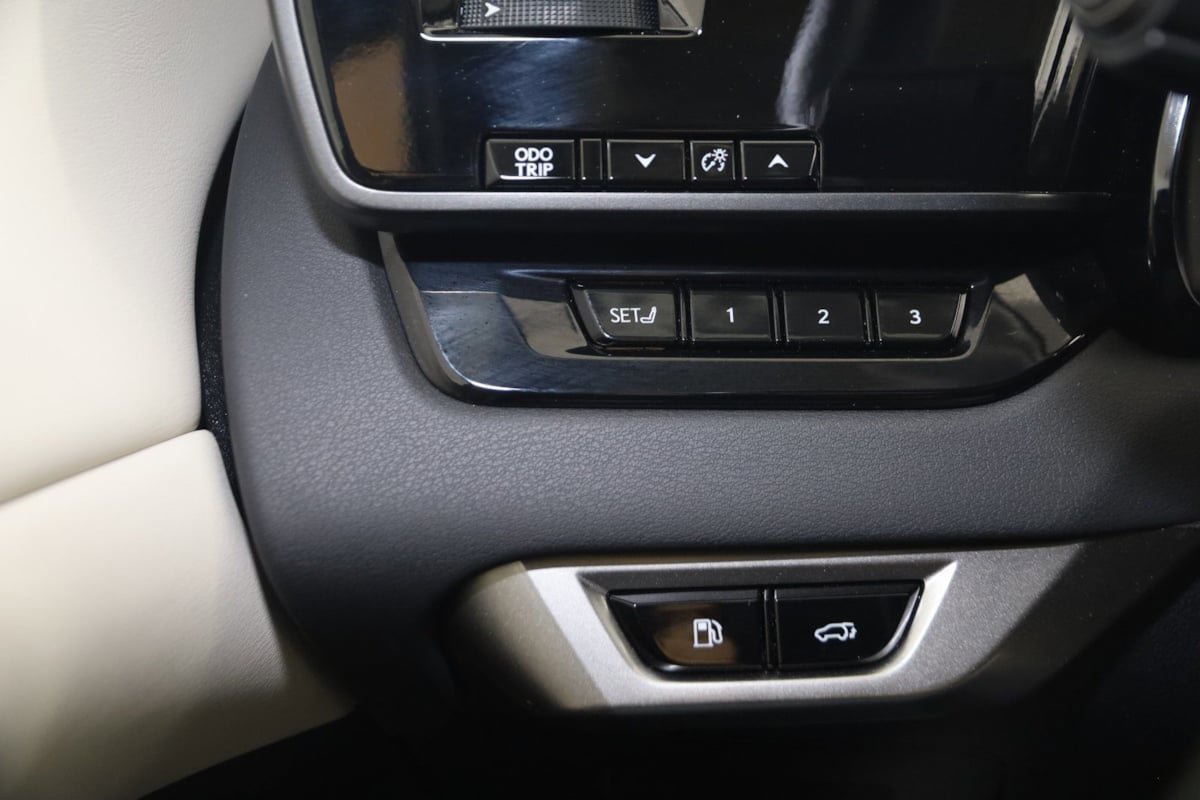 Used 2023 Lexus RX 350 Premium w/ Accessory Package (Z1) AWD/4WD image 37
