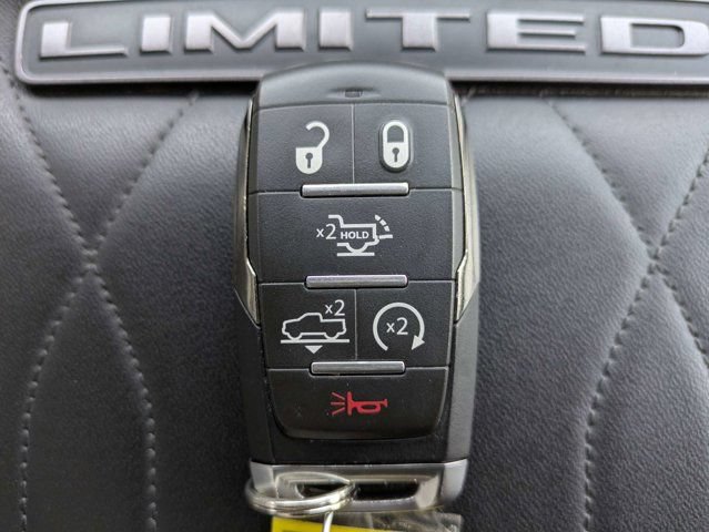 Used 2025 RAM 1500 Limited AWD/4WD image 24