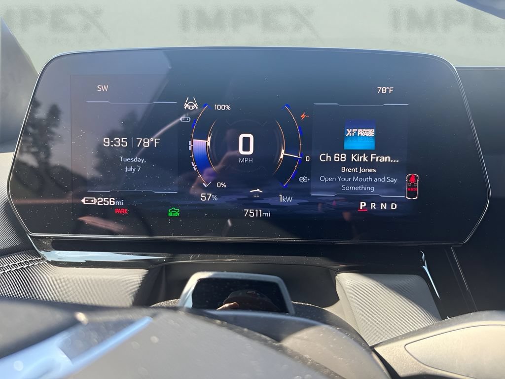 Used 2026 Chevrolet Silverado EV Trail Boss AWD/4WD image 14