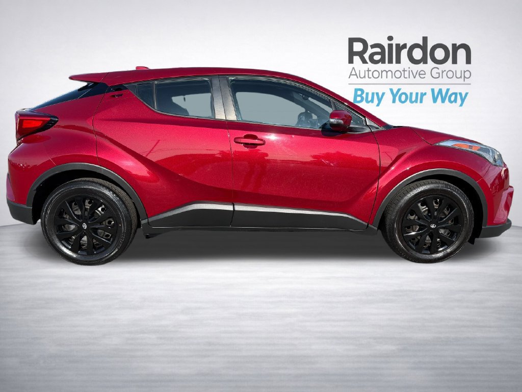 Used 2019 Toyota C-HR LE FWD image 8