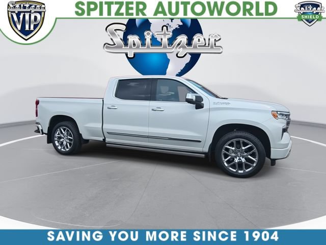 Used 2022 Chevrolet Silverado 1500 High Country w/ Technology Package AWD/4WD image 3