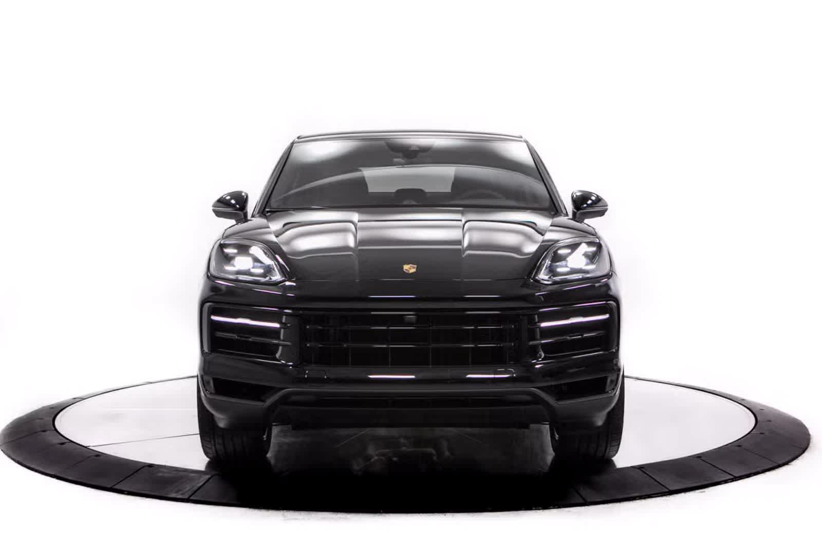 Certified 2026 Porsche Cayenne Coupe AWD/4WD image 10