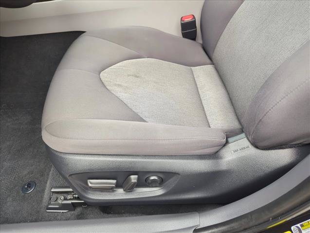 Used 2023 Toyota Camry LE FWD image 14