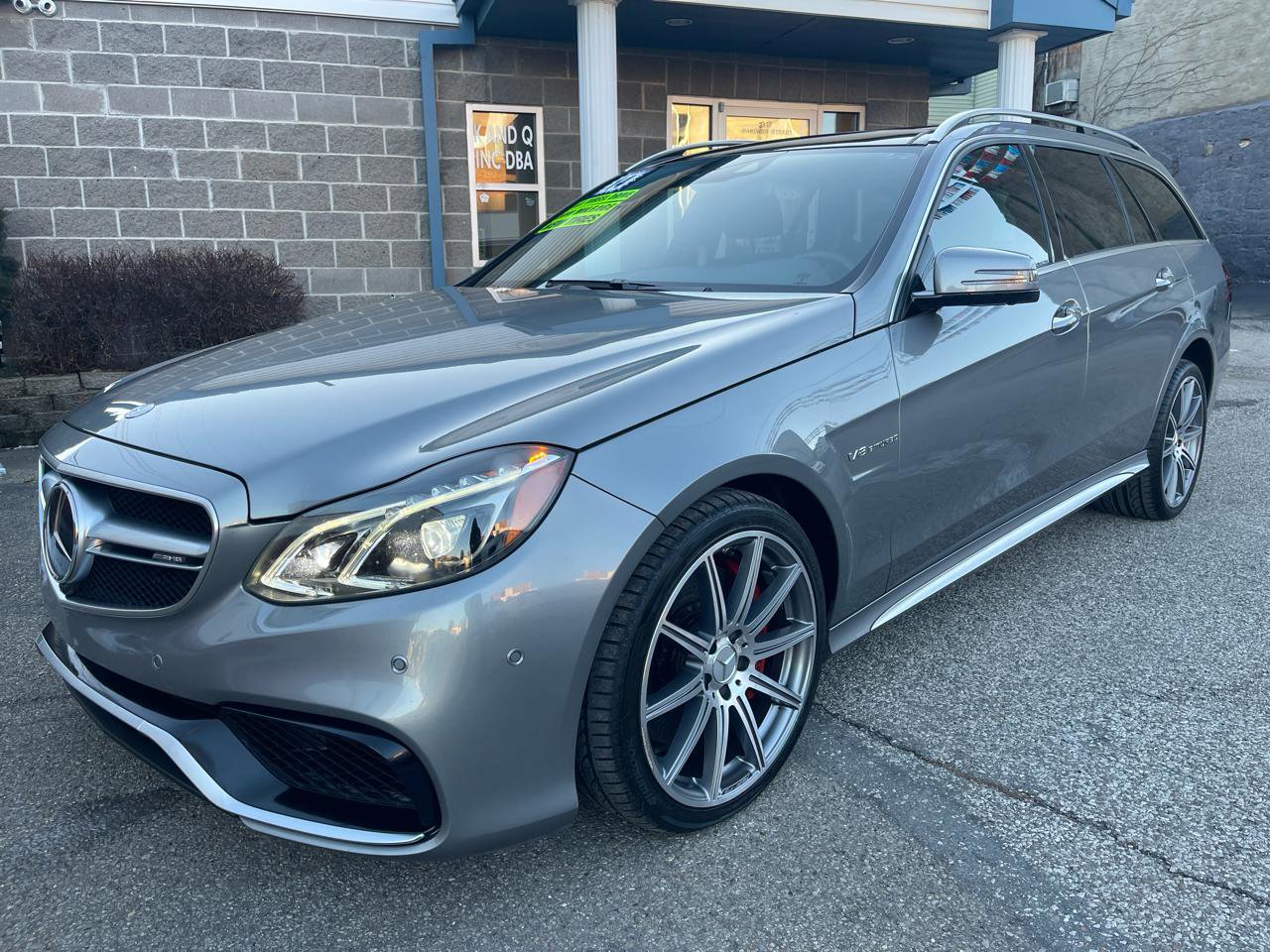 Used 2014 Mercedes-Benz E 63 AMG S-Model image 1