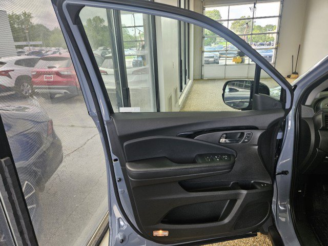 Used 2022 Honda Pilot Touring image 18