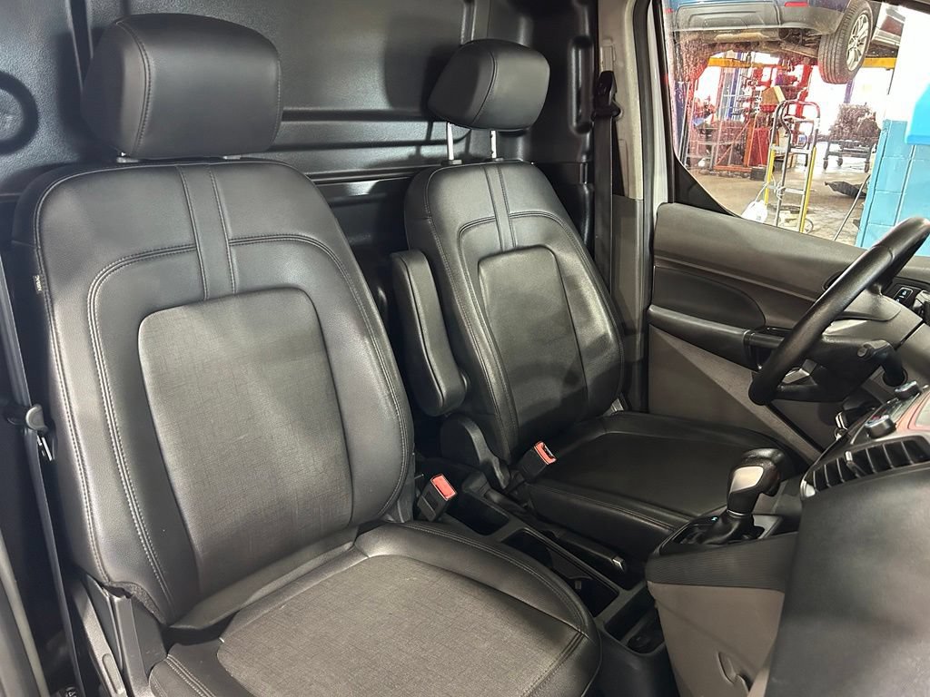 Used 2020 Ford Transit Connect XL FWD image 30